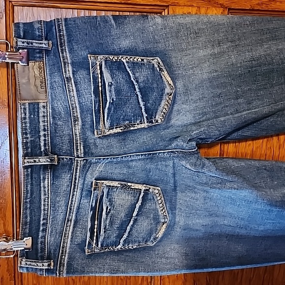 Maurice’s jeans - Picture 5 of 6